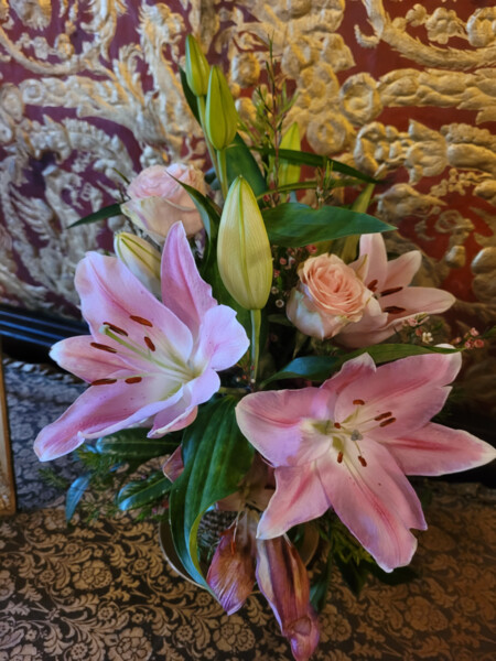 Květinová výzdoba na Hrádku u Nechanic